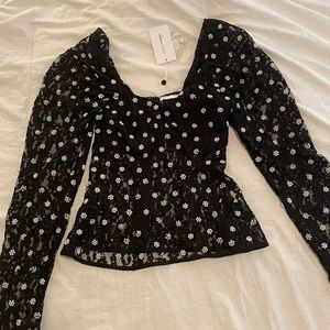 NWT Lovers + Friend lace top with pearl detail